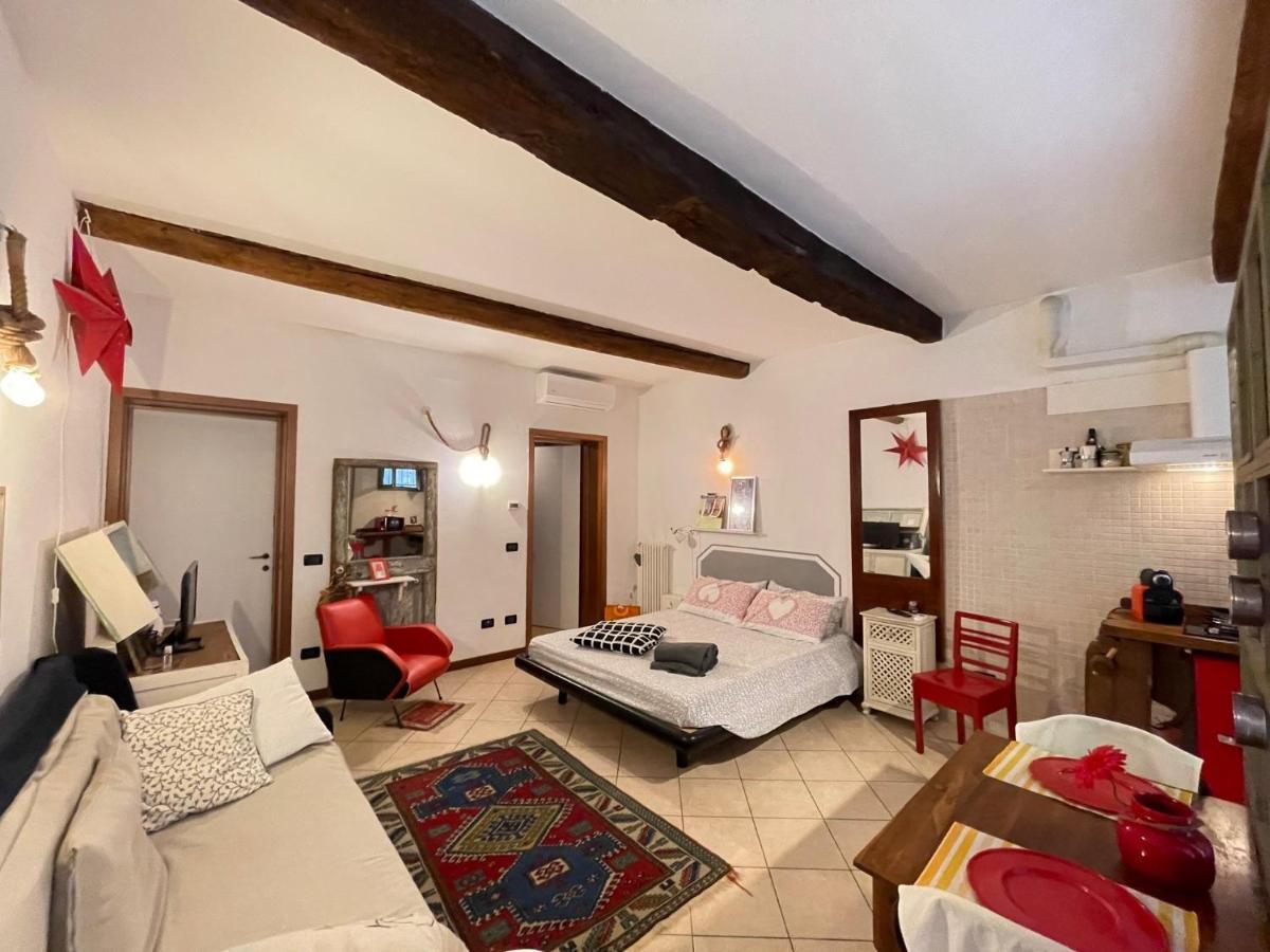 La Casa Degli Zii Appartement Ferrara Buitenkant foto